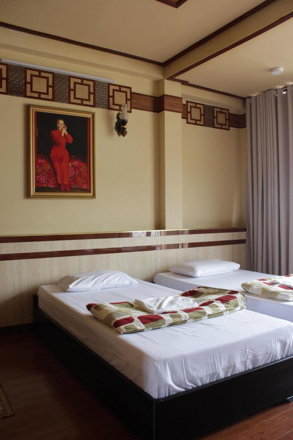 Bee Saigon Hotel Hô Chi Minh-Ville Extérieur photo